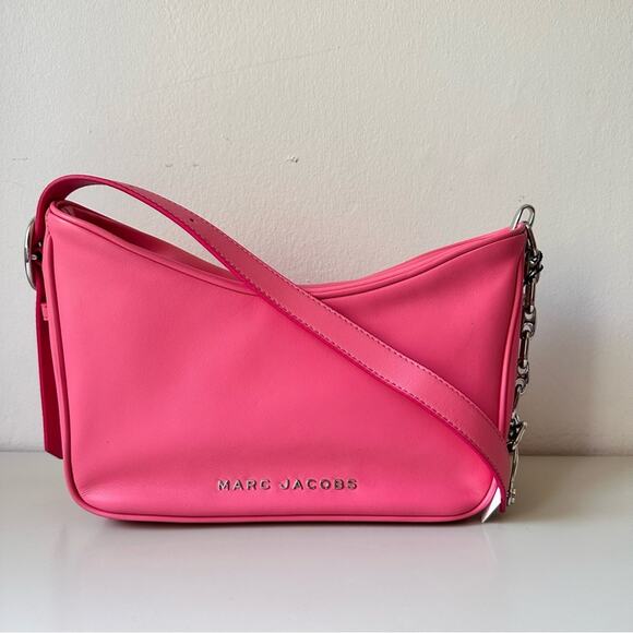 NEW MARC JACOBSChain-Link Leather Shoulder Bag w/ Tags - Picture 14 of 15